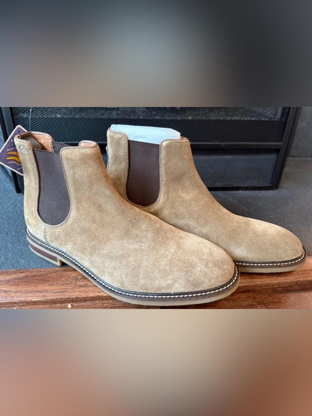 *NEW* Clarks - Men's Jaxen Chelsea - Taupe Suede Boots - size 13
